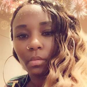 Meet your Posher, Juanita